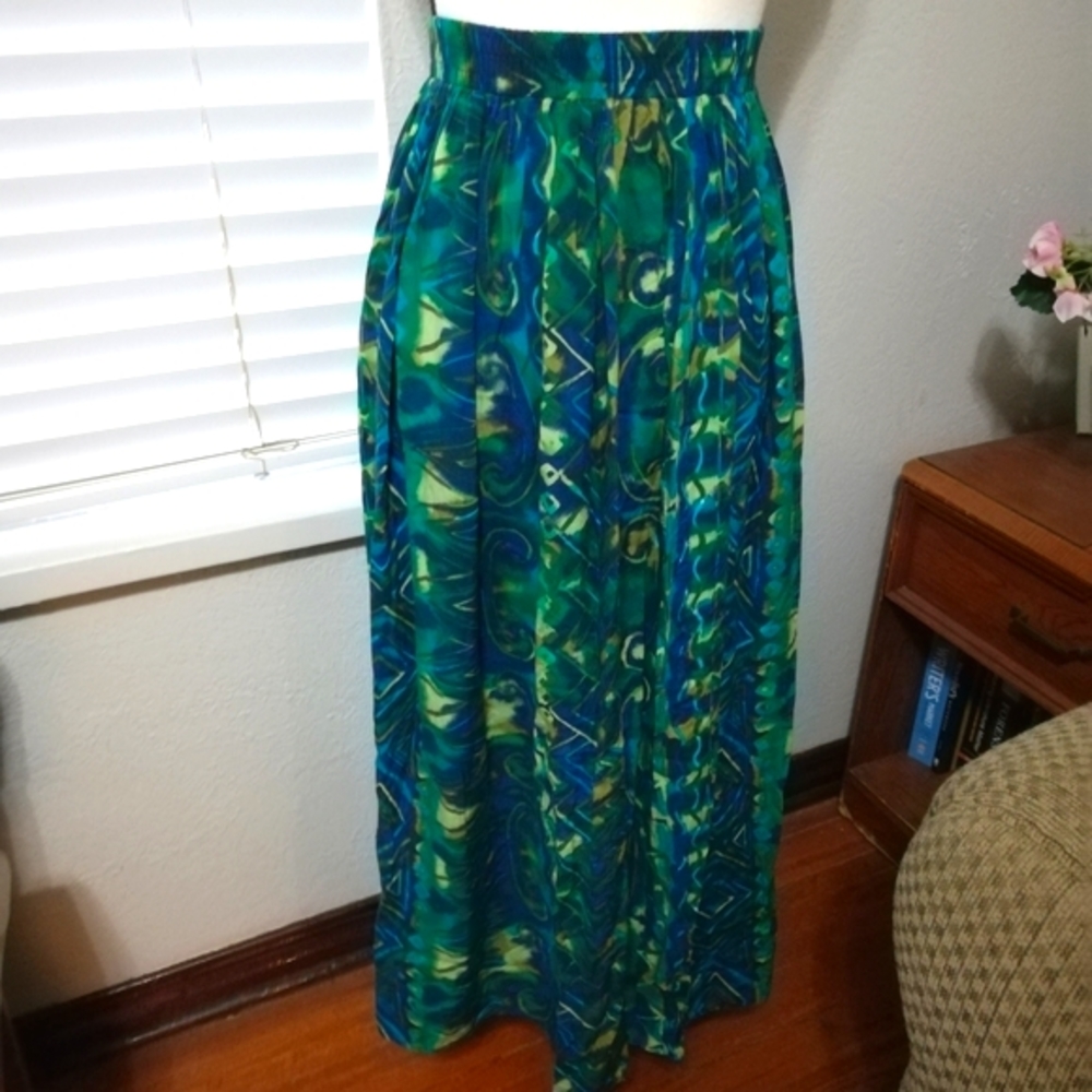 Gorgeous watercolor print maxi shirt